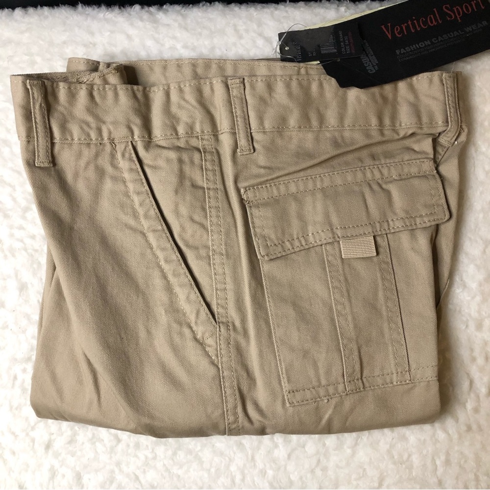 New Men’s Khaki Vertical Sport Collection Cargo Pants